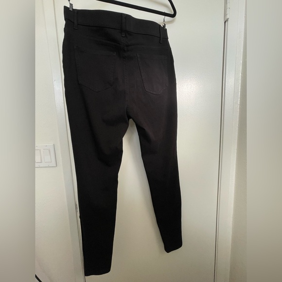 Time and Tru pull on  black skinny jean leggings - Picture 3 of 4